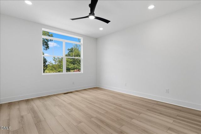 720 Oakwood Avenue 102, Raleigh, NC 27601