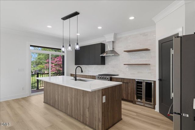 720 Oakwood Avenue 102, Raleigh, NC 27601