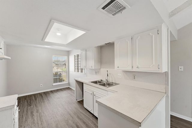 10407 Lantry Way, Houston, TX 77038