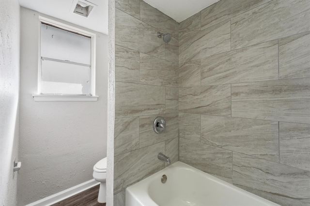 10407 Lantry Way, Houston, TX 77038