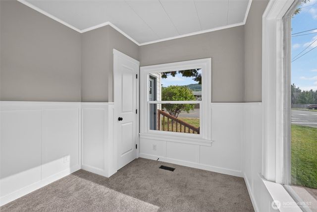 902 Fidalgo Street, Sedro Woolley, WA 98284