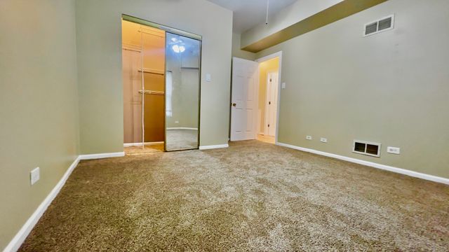 7221 S Euclid Avenue 1A, Chicago, IL 60649