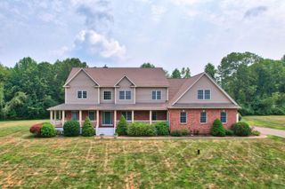17 Hunters Ridge, Wolcott, CT 06716