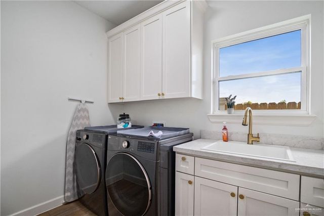 3300 Saint Honore Drive, Mcallen, TX 78541