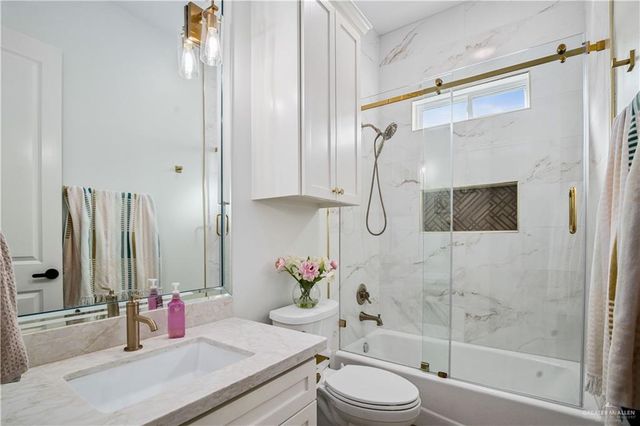 3300 Saint Honore Drive, Mcallen, TX 78541