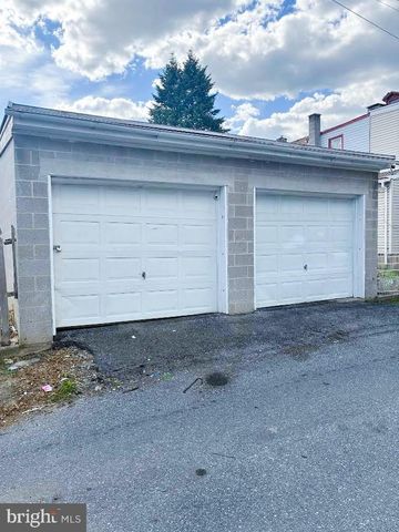 924 WATER ST, Lebanon, PA 17046