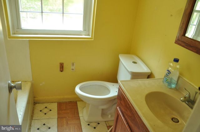 11712 VEIRS MILL RD, Silver Spring, MD 20902