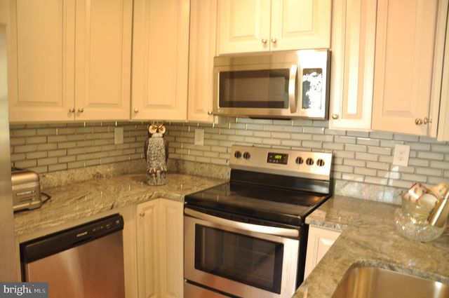 11712 VEIRS MILL RD, Silver Spring, MD 20902