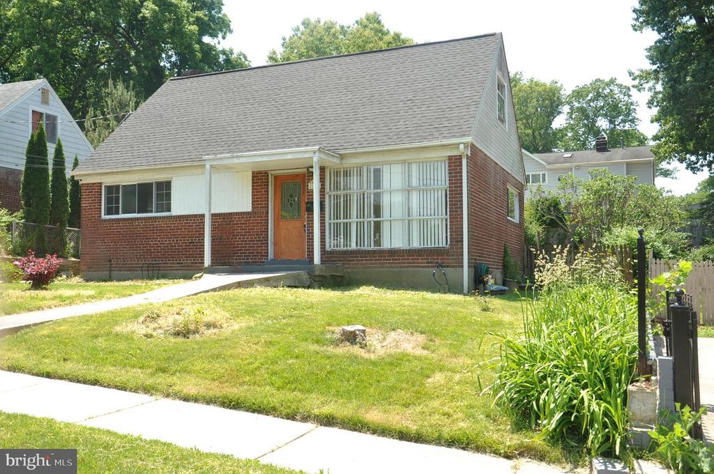 11712 VEIRS MILL RD, Silver Spring, MD 20902