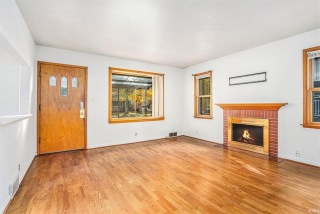 1106 Strong Avenue, Elkhart, IN 46514