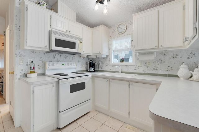 9000 US HIGHWAY 192 389, Clermont, FL 34714