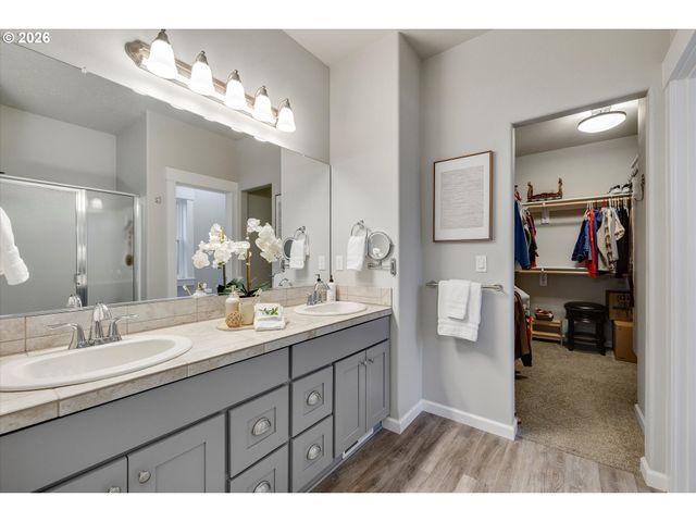 1460 Se 9TH Ave, Canby, OR 97013