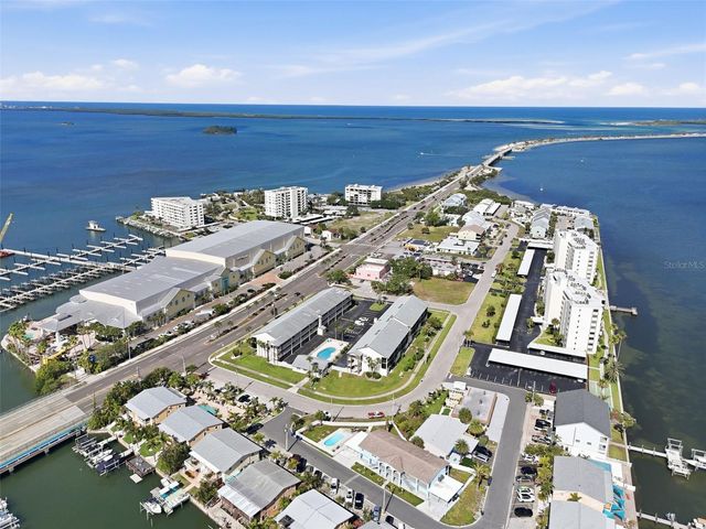 340 CAUSEWAY BOULEVARD 107, Dunedin, FL 34698