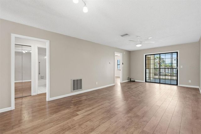 340 CAUSEWAY BOULEVARD 107, Dunedin, FL 34698