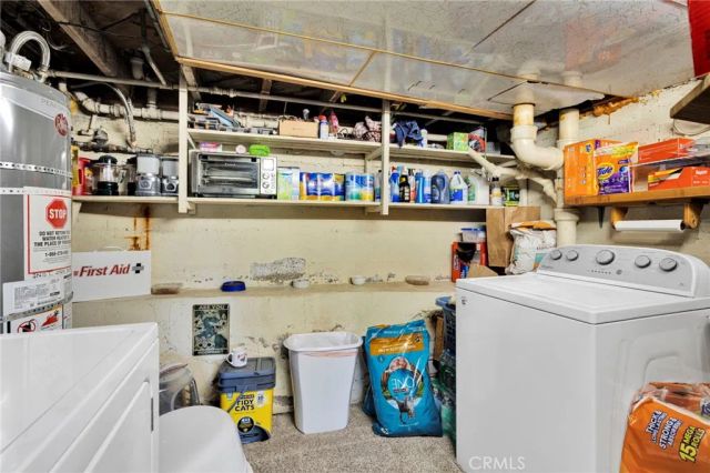 993 Mercury Way, Crestline, CA 92325