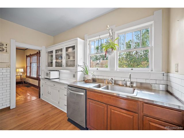 1823 W Pikes Peak Ave, Colorado Springs, CO 80904