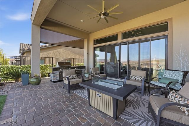 58 Aster Beach Avenue, Henderson, NV 89011