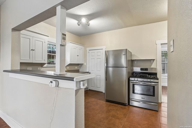 2310 N Sabinas St, San Antonio, TX 78201