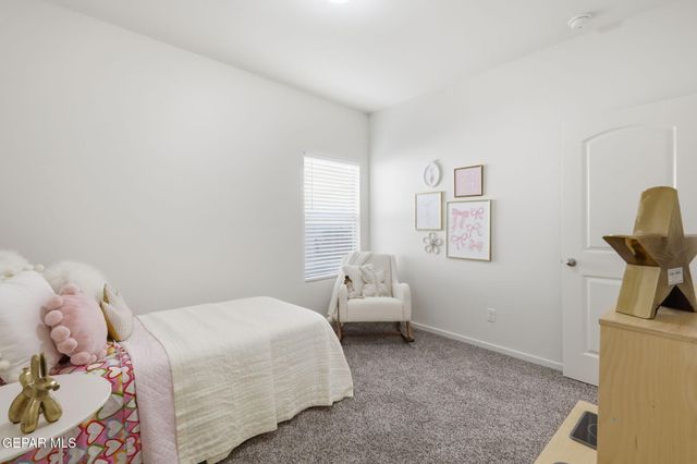 13825 Summer Wave Avenue, El Paso, TX 79928