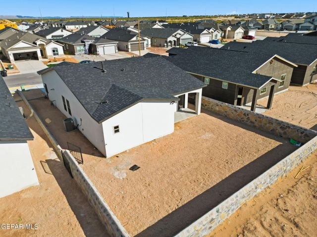 13825 Summer Wave Avenue, El Paso, TX 79928