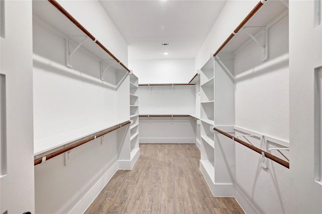 26127 E Crown Crossing Drive, Montgomery, TX 77316