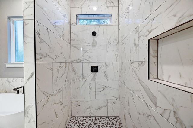 26127 E Crown Crossing Drive, Montgomery, TX 77316