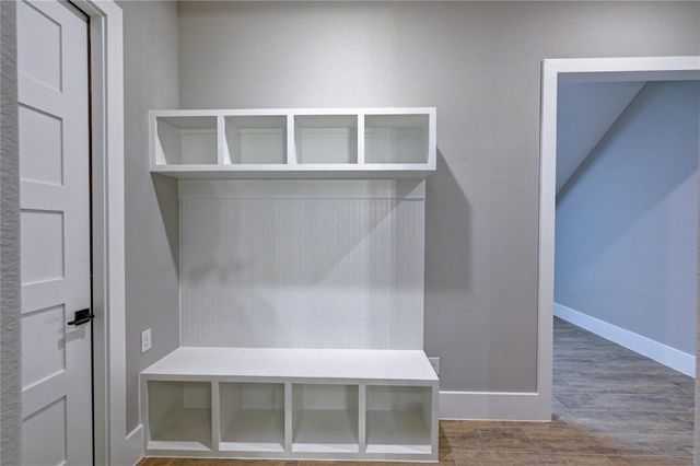 26127 E Crown Crossing Drive, Montgomery, TX 77316