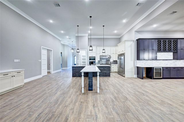 26127 E Crown Crossing Drive, Montgomery, TX 77316