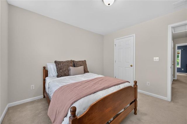 2710 Huddlestone Way, Cumming, GA 30041