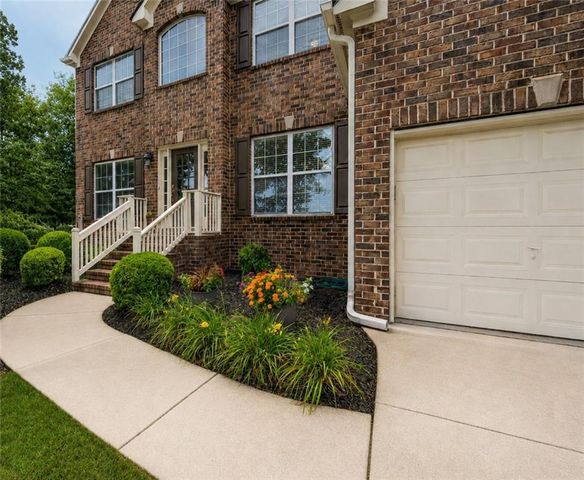 2710 Huddlestone Way, Cumming, GA 30041