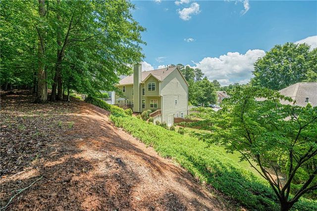2710 Huddlestone Way, Cumming, GA 30041
