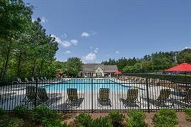 2710 Huddlestone Way, Cumming, GA 30041