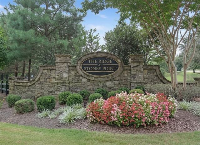 2710 Huddlestone Way, Cumming, GA 30041