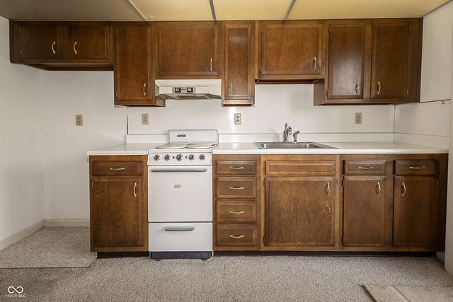 7347 Hampstead Lane, Indianapolis, IN 46256