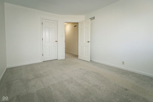 7347 Hampstead Lane, Indianapolis, IN 46256