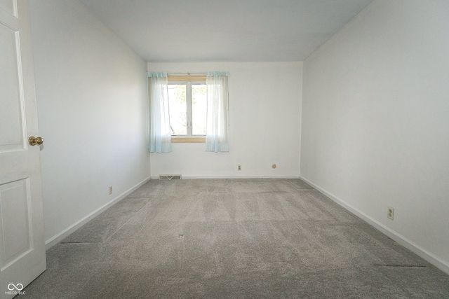 7347 Hampstead Lane, Indianapolis, IN 46256