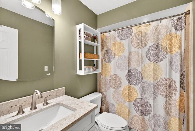 8390 BLOOMING GROVE RD, Glen Rock, PA 17327