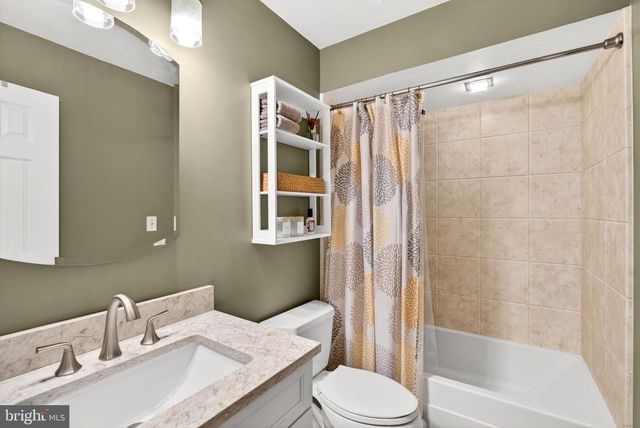 8390 BLOOMING GROVE RD, Glen Rock, PA 17327