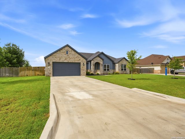 1535 Prairie Pass, Seguin, TX 78155