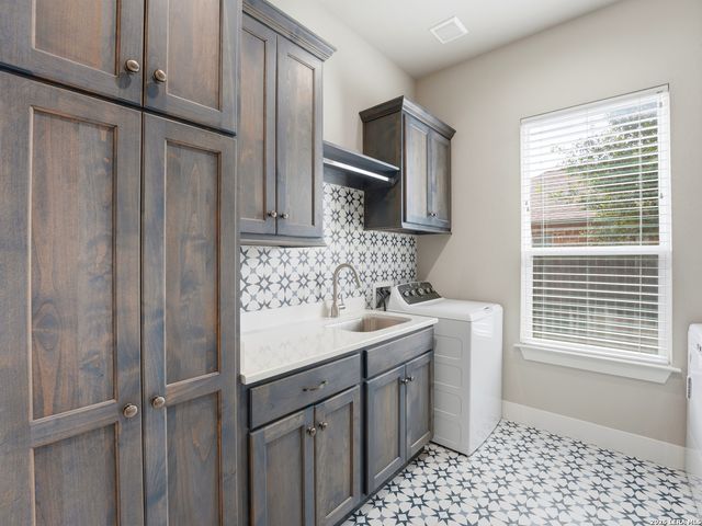 1535 Prairie Pass, Seguin, TX 78155