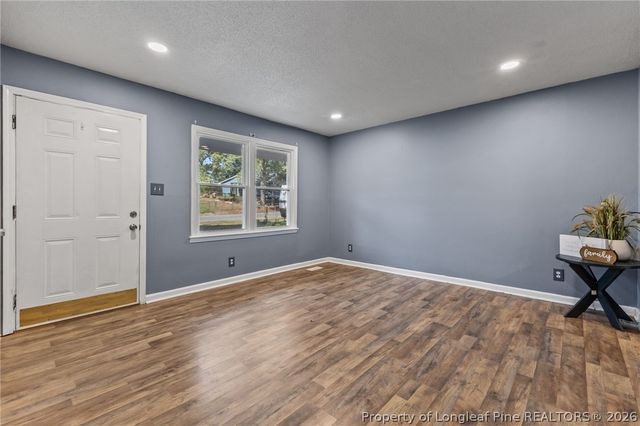 2633 Dumbarton Road, Fayetteville, NC 28306