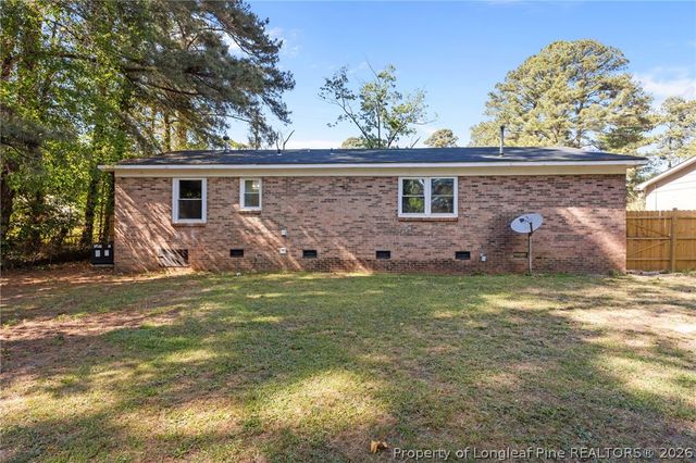2633 Dumbarton Road, Fayetteville, NC 28306
