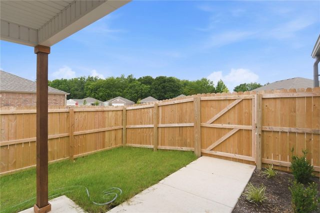 3036 St. Moritz Loop, Springdale, AR 72764