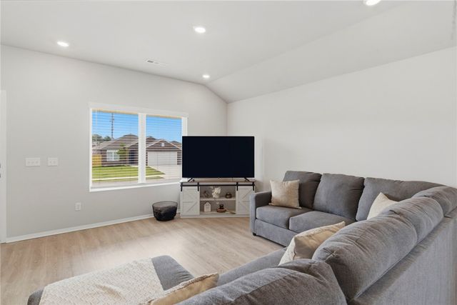 3036 St. Moritz Loop, Springdale, AR 72764