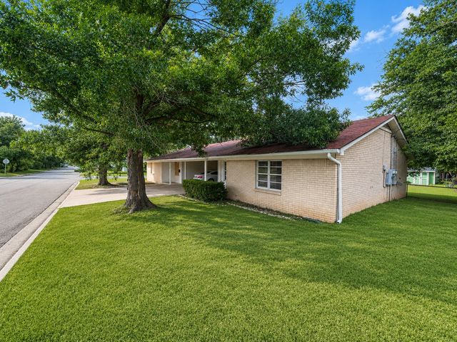 1615 N Alexander Street, Sherman, TX 75092