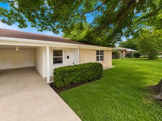 1615 N Alexander Street, Sherman, TX 75092