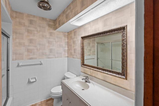 2823 Birchwood Lane, Commerce, TX 75428