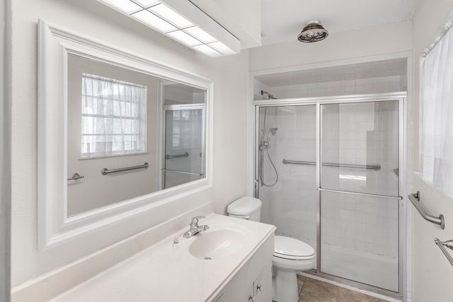 2823 Birchwood Lane, Commerce, TX 75428