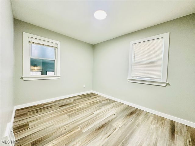 3326 Grovewood Avenue, Parma, OH 44134