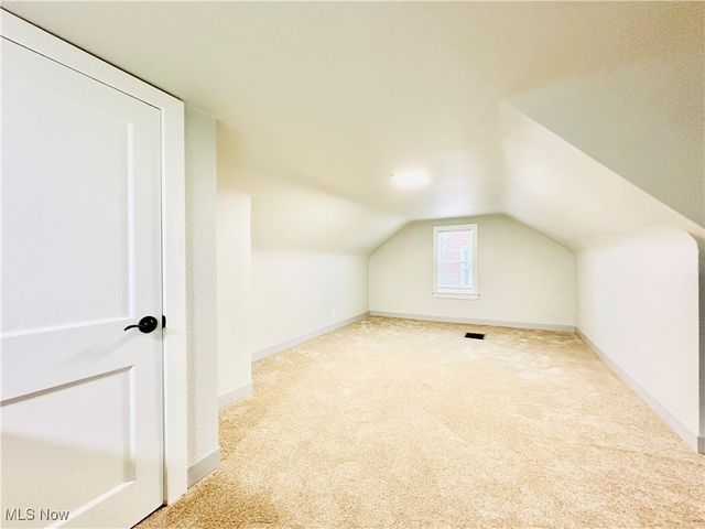 3326 Grovewood Avenue, Parma, OH 44134